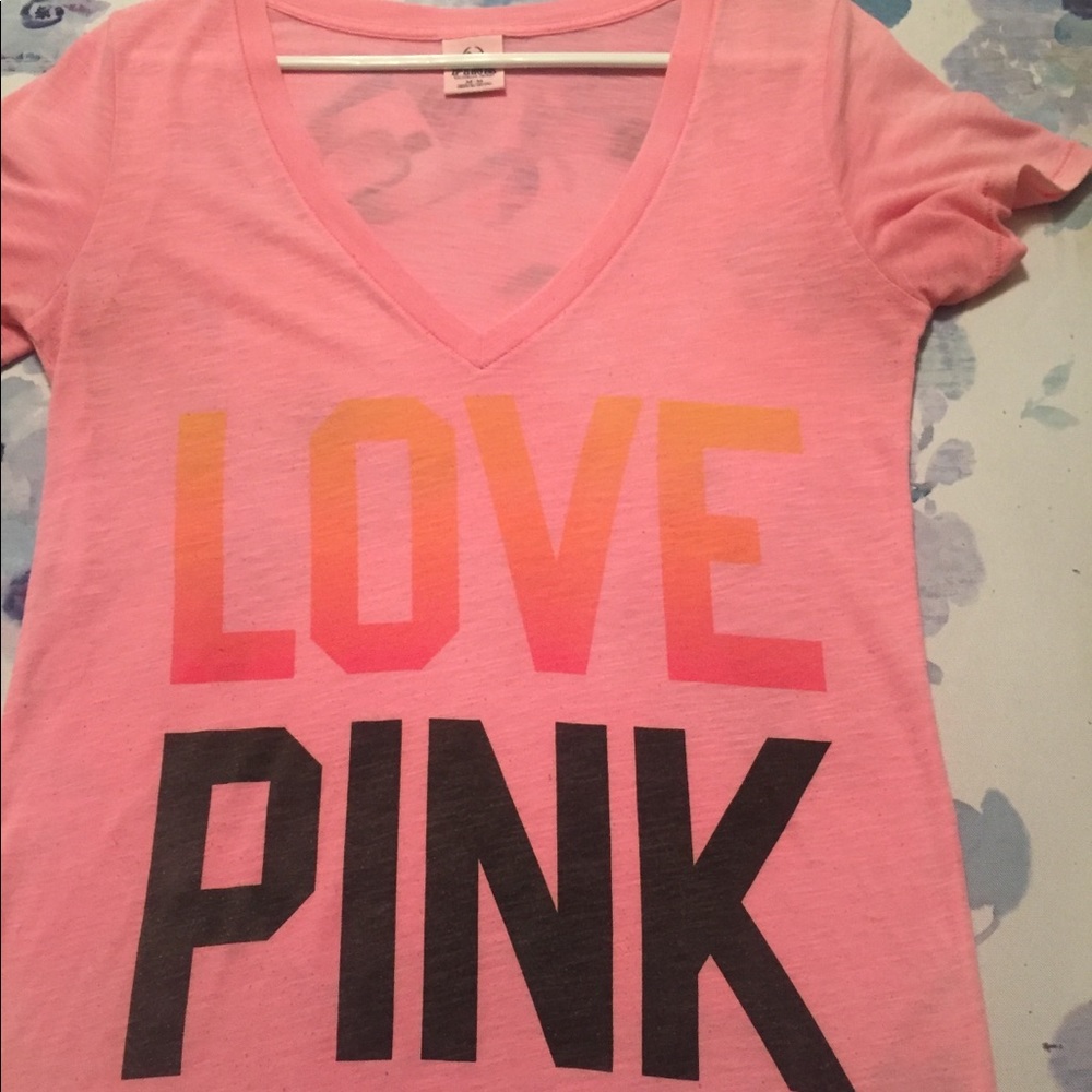 PINK VICTORIA’S SECRET TEE